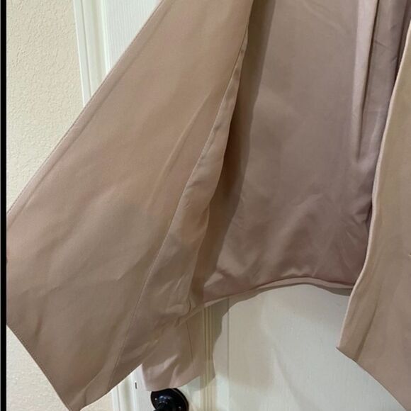 NOT FOR SALE - Picture 4 of 7